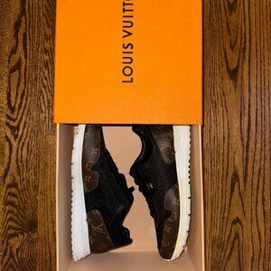 Louis Vuitton Men's Run Away Sneaker, LV Size 10, US Size 11 w/ box and dust bag